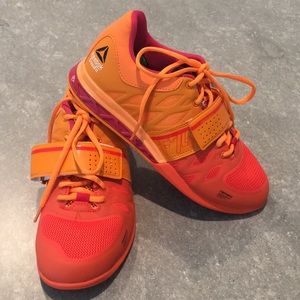 NWOT CrossFit lifting shoes